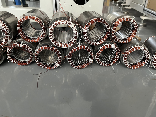 China How to Bandaging Stator Coil  Lacing Machine For Frame Size Below 110 Stitched Cord Knit supplier