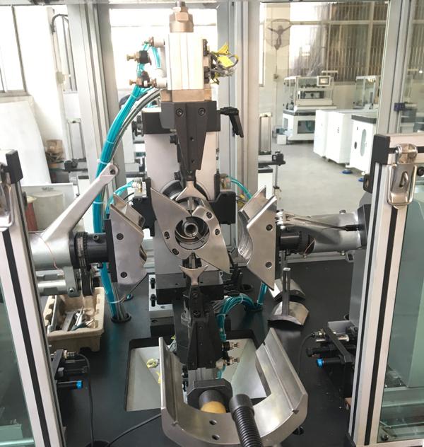 Flier Type Armature Winding Machine Fully Automatic 4 Pole Lap Coil Winder